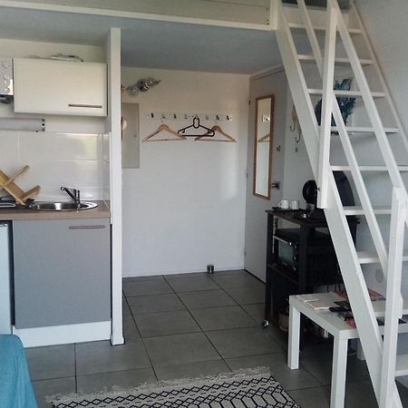 נרבון Stylish Studio Close To Beach In Residence With Pool מראה חיצוני תמונה